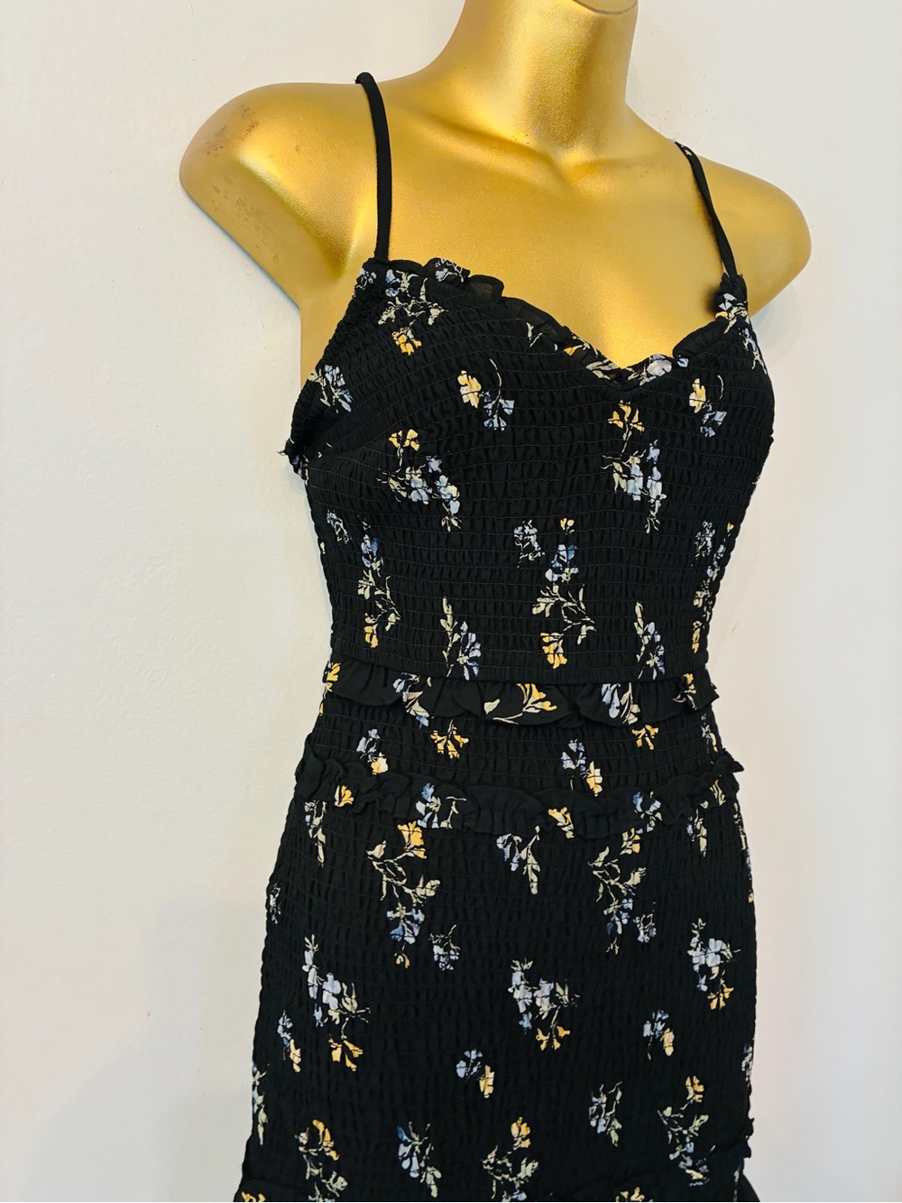 Abercrombie & Fitch Smocked Floral Mini Dress – Black – Size Small - Picture 4 of 7